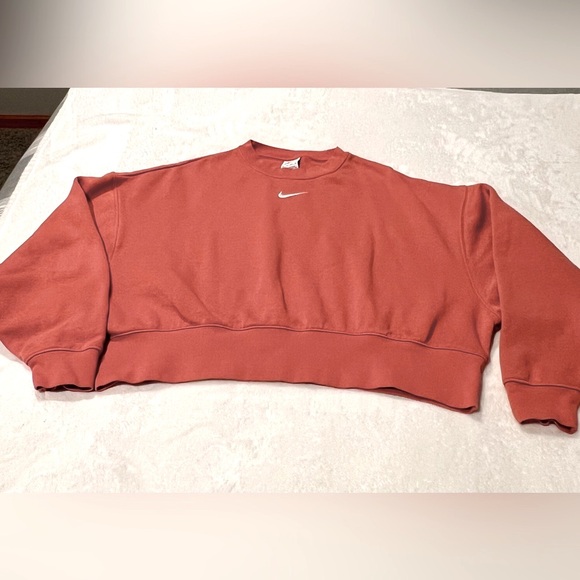 NIKE Sportswear Womens Oversized Crop Crewneck Sweatshirt, Size XS, Madder Root - Picture 4 of 15